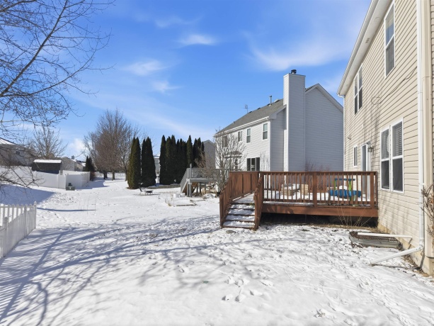 379 Stone Hollow, POPLAR GROVE, Illinois 61065, 3 Bedrooms Bedrooms, ,2 BathroomsBathrooms,House,For Sale,Stone Hollow,202600433