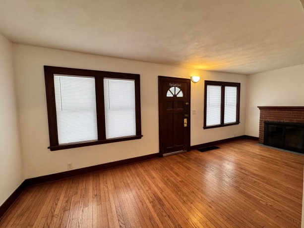 354 Fair Oaks, SOUTH BELOIT, Illinois 61080, 2 Bedrooms Bedrooms, ,1 BathroomBathrooms,House,For Sale,Fair Oaks,202507437