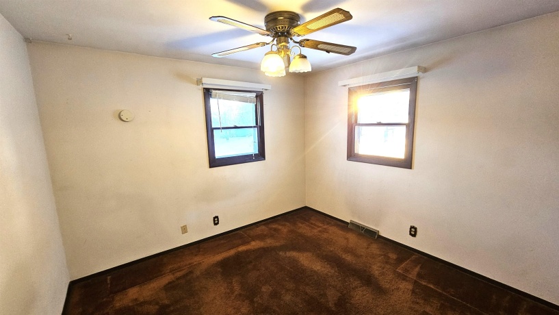 4413 Box Elder, ROCKFORD, Illinois 61109, 3 Bedrooms Bedrooms, ,1 BathroomBathrooms,House,For Sale,Box Elder,202507444