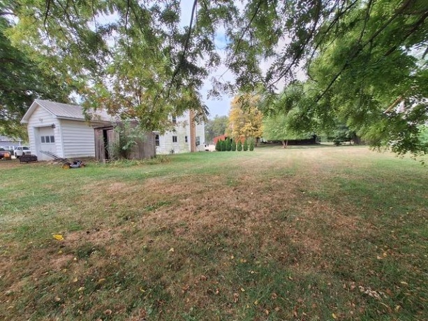 200 Oregon, Troy Grove, Illinois 61372, ,3 - 4 Units,For Sale,Oregon,202600436