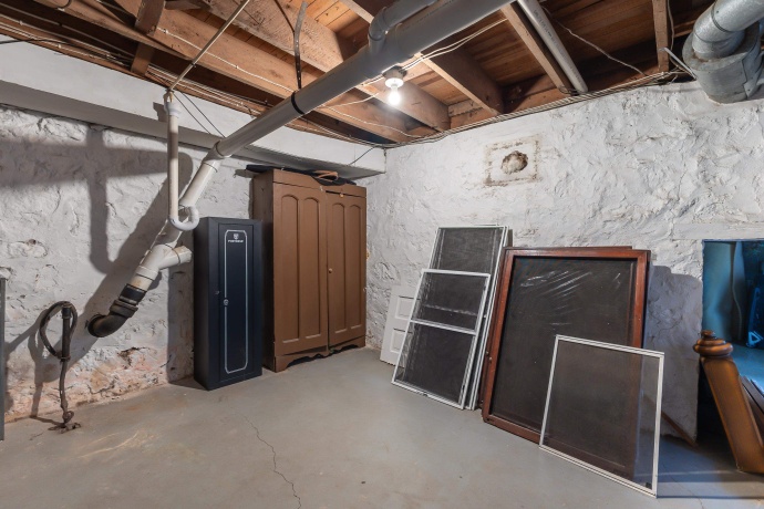 469 Dewey, GALENA, Illinois 61036, 2 Bedrooms Bedrooms, ,1 BathroomBathrooms,House,For Sale,Dewey,202600439