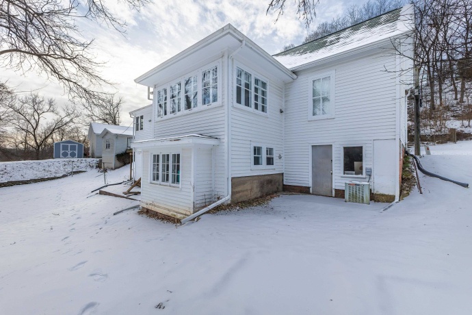 469 Dewey, GALENA, Illinois 61036, 2 Bedrooms Bedrooms, ,1 BathroomBathrooms,House,For Sale,Dewey,202600439