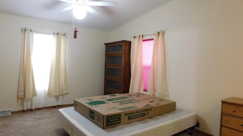 5476 Ebonywood, ROSCOE, Illinois 61073, 3 Bedrooms Bedrooms, ,2 BathroomsBathrooms,House,For Sale,Ebonywood,202600446