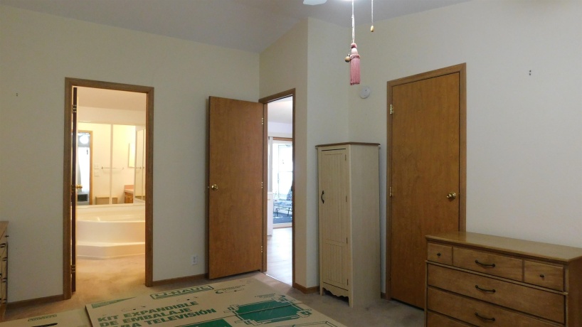 5476 Ebonywood, ROSCOE, Illinois 61073, 3 Bedrooms Bedrooms, ,2 BathroomsBathrooms,House,For Sale,Ebonywood,202600446