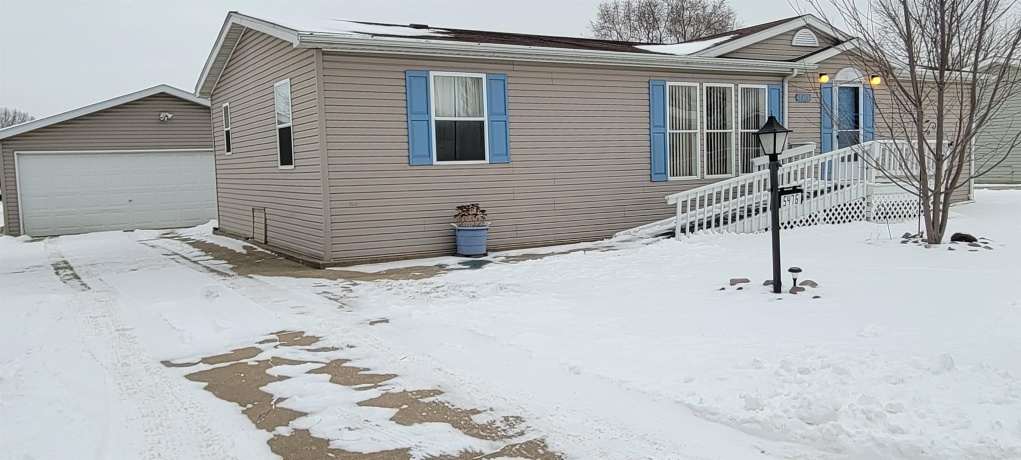 5476 Ebonywood, ROSCOE, Illinois 61073, 3 Bedrooms Bedrooms, ,2 BathroomsBathrooms,House,For Sale,Ebonywood,202600446