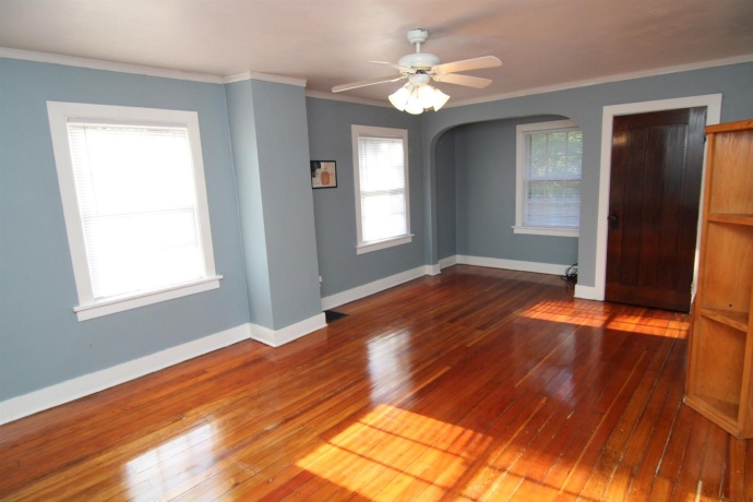 8119 Main, ROCKFORD, Illinois 61102, 3 Bedrooms Bedrooms, ,2 BathroomsBathrooms,House,For Sale,Main,202600449