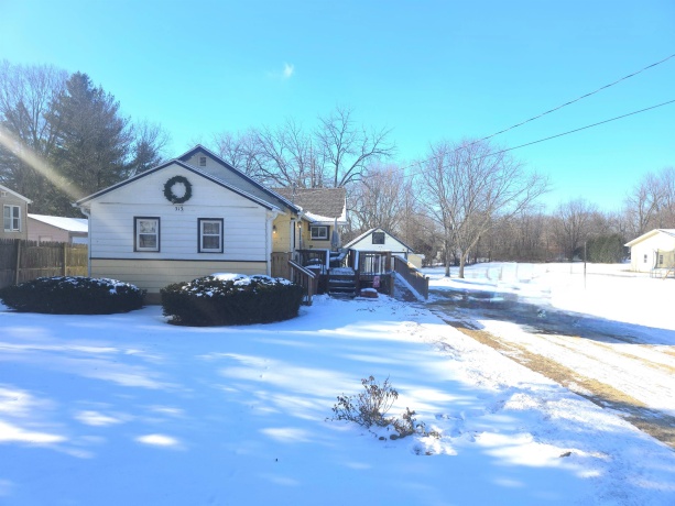 313 Westmoreland, ROCKFORD, Illinois 61102, 1 Bedroom Bedrooms, ,1 BathroomBathrooms,House,For Sale,Westmoreland,202600454