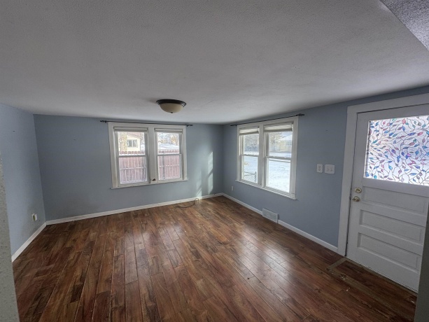 216 Washington, BYRON, Illinois 61010, 3 Bedrooms Bedrooms, ,1 BathroomBathrooms,House,For Sale,Washington,202600455