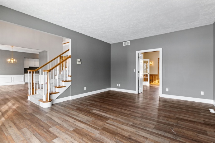 11353 Wentworth, BELVIDERE, Illinois 61008, 5 Bedrooms Bedrooms, ,3 BathroomsBathrooms,House,For Sale,Wentworth,202600456