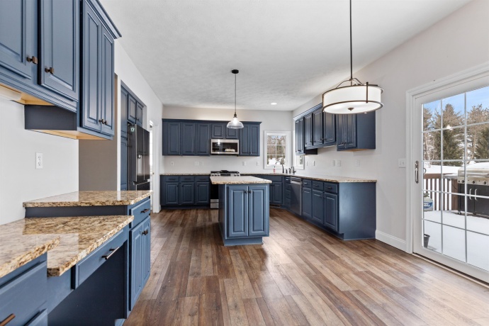 11353 Wentworth, BELVIDERE, Illinois 61008, 5 Bedrooms Bedrooms, ,3 BathroomsBathrooms,House,For Sale,Wentworth,202600456