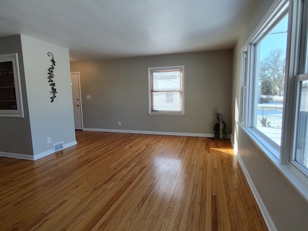 2615 Brendenwood, ROCKFORD, Illinois 61107, 3 Bedrooms Bedrooms, ,1 BathroomBathrooms,House,For Sale,Brendenwood,202507457