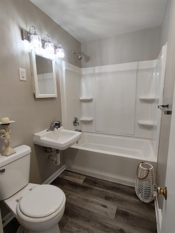 2615 Brendenwood, ROCKFORD, Illinois 61107, 3 Bedrooms Bedrooms, ,1 BathroomBathrooms,House,For Sale,Brendenwood,202507457