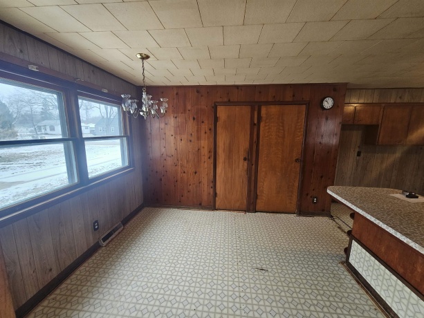 907 Merrill, LOVES PARK, Illinois 61111, 3 Bedrooms Bedrooms, ,1 BathroomBathrooms,House,For Sale,Merrill,202600461