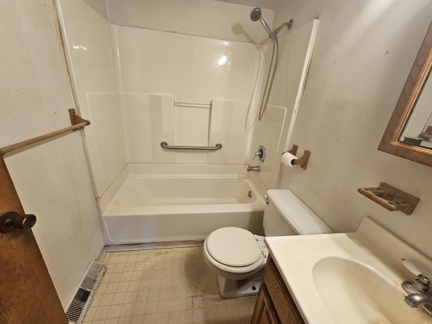 907 Merrill, LOVES PARK, Illinois 61111, 3 Bedrooms Bedrooms, ,1 BathroomBathrooms,House,For Sale,Merrill,202600461