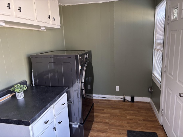 405 3rd, Henry, Illinois 61537, 2 Bedrooms Bedrooms, ,1 BathroomBathrooms,House,For Sale,3rd,202600469