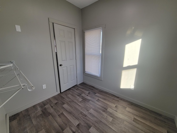 533 Deleon, OTTAWA, Illinois 61350, 2 Bedrooms Bedrooms, ,1 BathroomBathrooms,House,For Sale,Deleon,202600471