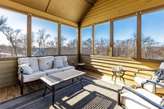 13 Shorewood, GALENA, Illinois 61036, 5 Bedrooms Bedrooms, ,4 BathroomsBathrooms,House,For Sale,Shorewood,202600472