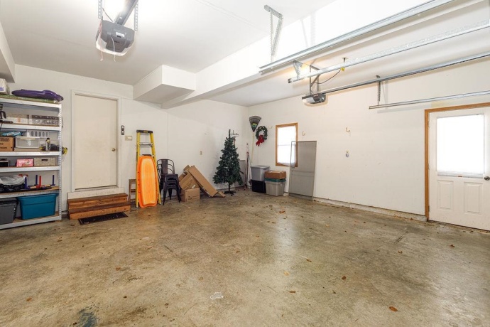 13 Shorewood, GALENA, Illinois 61036, 5 Bedrooms Bedrooms, ,4 BathroomsBathrooms,House,For Sale,Shorewood,202600472