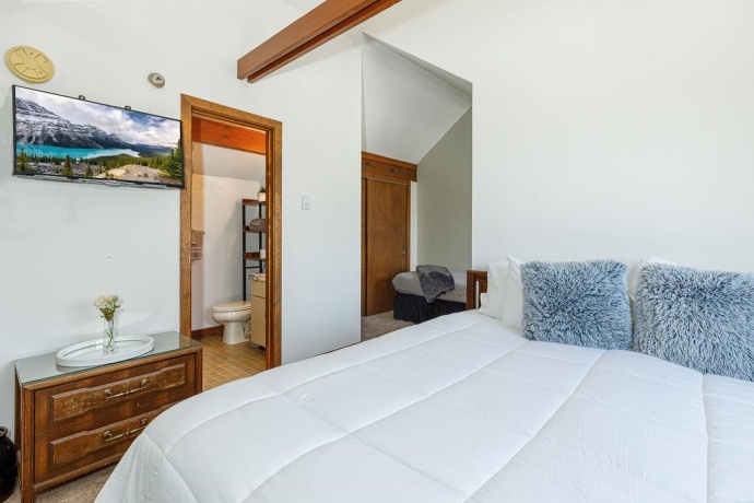 131 Plum Cove, GALENA, Illinois 61036, 3 Bedrooms Bedrooms, ,3 BathroomsBathrooms,Condominium,For Sale,Plum Cove,202600473