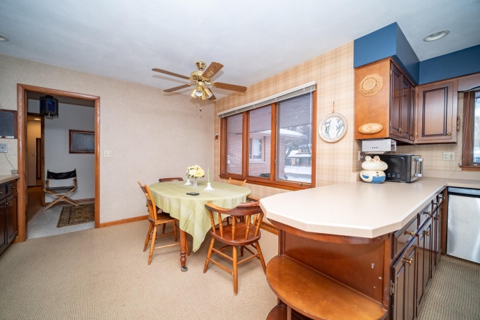 4311 Dorset, ROCKFORD, Illinois 61114, 4 Bedrooms Bedrooms, ,2 BathroomsBathrooms,House,For Sale,Dorset,202600474