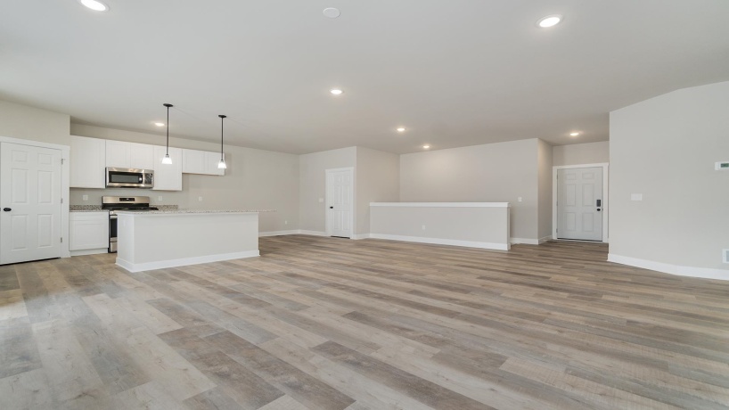 833 Kenai, ROSCOE, Illinois 61073, 3 Bedrooms Bedrooms, ,2 BathroomsBathrooms,House,For Sale,Kenai,202600478