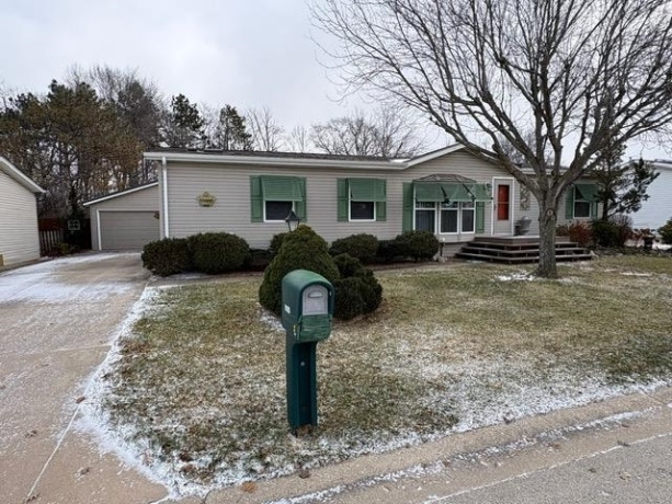8535 Springwood, ROSCOE, Illinois 61073, 3 Bedrooms Bedrooms, ,2 BathroomsBathrooms,House,For Sale,Springwood,202600479