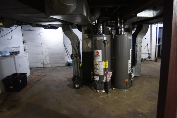 1305 Garrison, ROCKFORD, Illinois 61103, ,2 Units,For Sale,Garrison,202600481