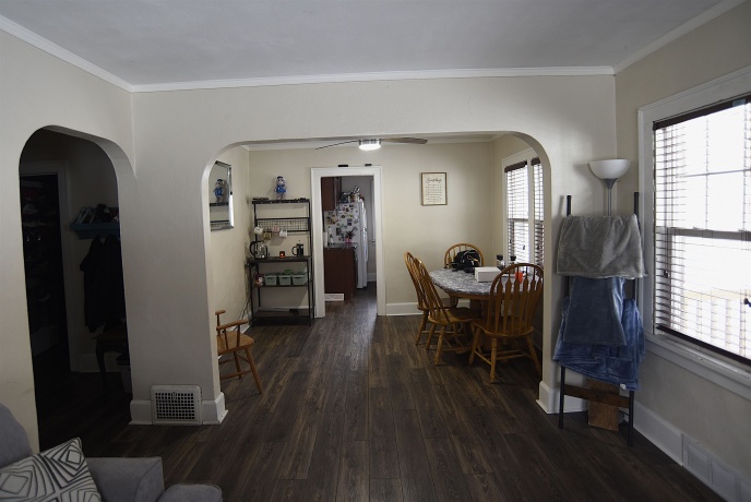 1305 Garrison, ROCKFORD, Illinois 61103, ,2 Units,For Sale,Garrison,202600481