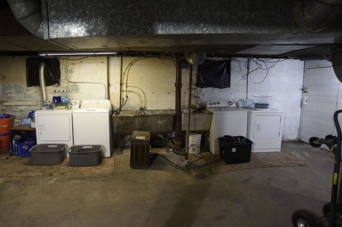 1305 Garrison, ROCKFORD, Illinois 61103, ,2 Units,For Sale,Garrison,202600481