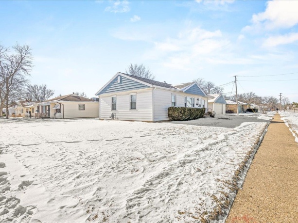 1321 Northfield, LOVES PARK, Illinois 61111, 3 Bedrooms Bedrooms, ,1 BathroomBathrooms,House,For Sale,Northfield,202600486