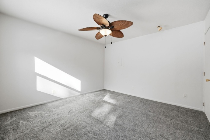 6961 Hiatt, ROCKFORD, Illinois 61114, 3 Bedrooms Bedrooms, ,2 BathroomsBathrooms,House,For Sale,Hiatt,202600489