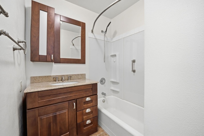 6961 Hiatt, ROCKFORD, Illinois 61114, 3 Bedrooms Bedrooms, ,2 BathroomsBathrooms,House,For Sale,Hiatt,202600489