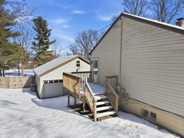 6961 Hiatt, ROCKFORD, Illinois 61114, 3 Bedrooms Bedrooms, ,2 BathroomsBathrooms,House,For Sale,Hiatt,202600489