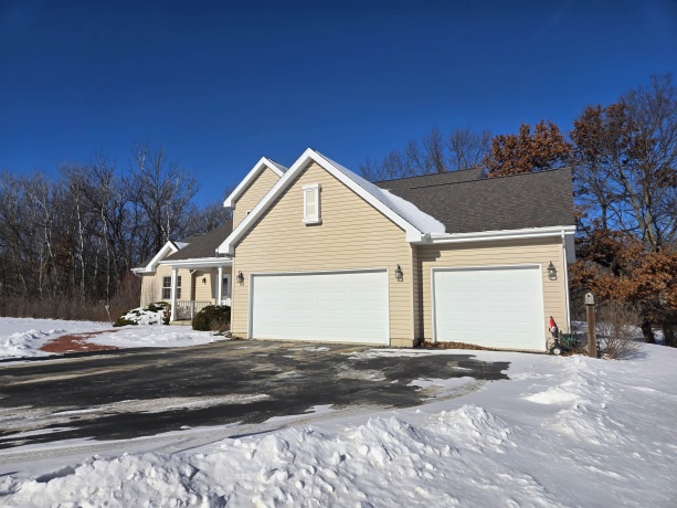 12A42 Taft, APPLE RIVER, Illinois 61001, 3 Bedrooms Bedrooms, ,3 BathroomsBathrooms,House,For Sale,Taft,202600490