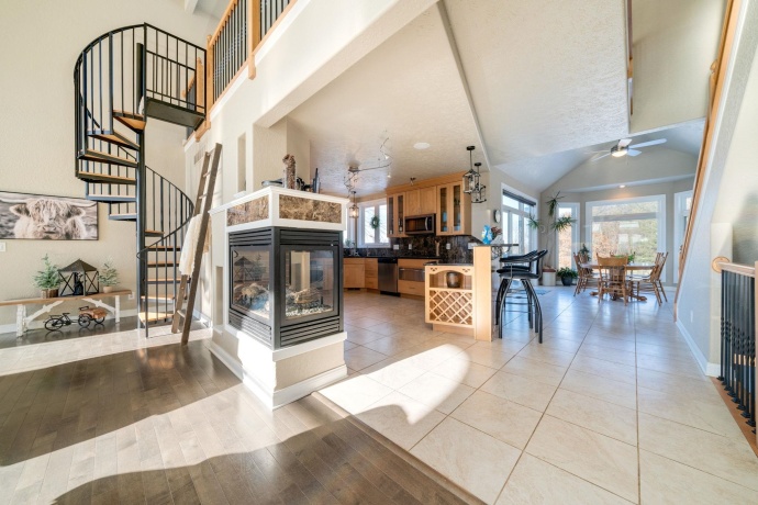 4092 Pond, LEAF RIVER, Illinois 61047, 5 Bedrooms Bedrooms, ,4 BathroomsBathrooms,House,For Sale,Pond,202600491