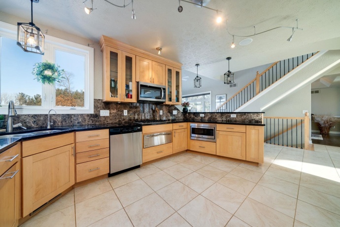 4092 Pond, LEAF RIVER, Illinois 61047, 5 Bedrooms Bedrooms, ,4 BathroomsBathrooms,House,For Sale,Pond,202600491