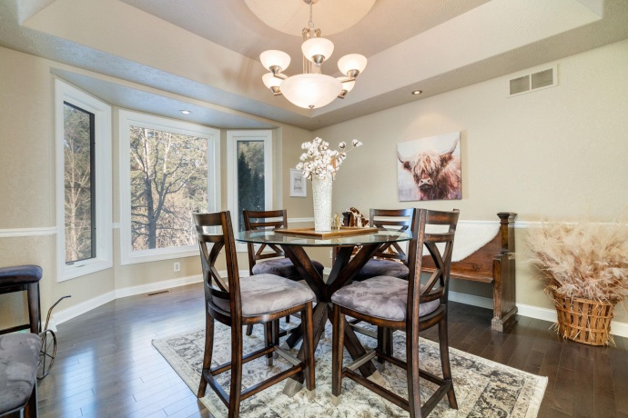 4092 Pond, LEAF RIVER, Illinois 61047, 5 Bedrooms Bedrooms, ,4 BathroomsBathrooms,House,For Sale,Pond,202600491