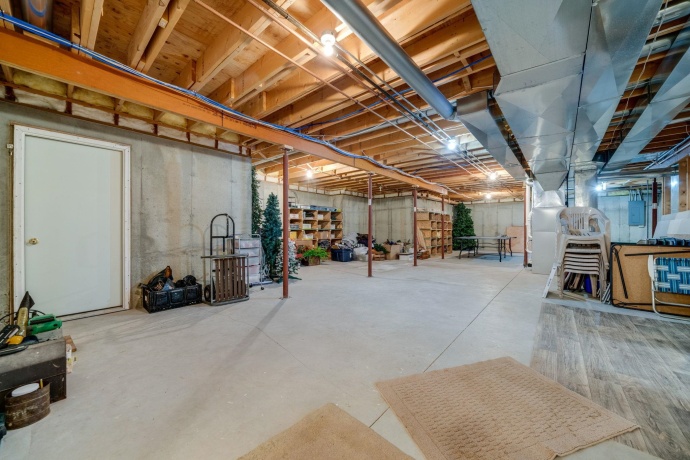 4092 Pond, LEAF RIVER, Illinois 61047, 5 Bedrooms Bedrooms, ,4 BathroomsBathrooms,House,For Sale,Pond,202600491