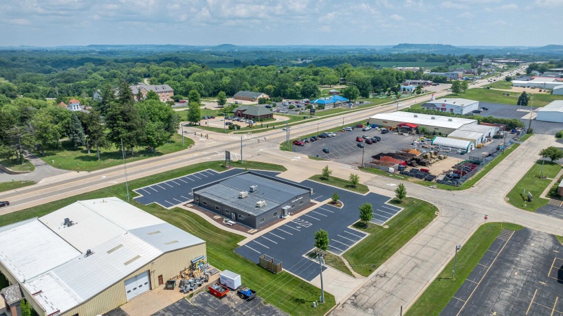 11358 Industrial, GALENA, Illinois 61036, ,Business/retail,For Sale,Industrial,202600497