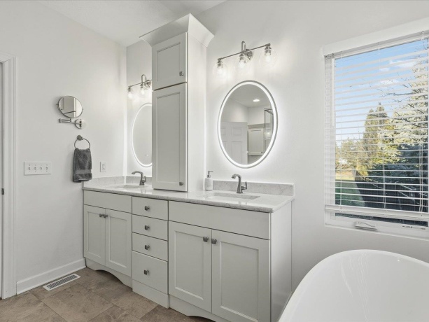 5565 River Run, BELVIDERE, Illinois 61008, 5 Bedrooms Bedrooms, ,3 BathroomsBathrooms,House,For Sale,River Run,202600499