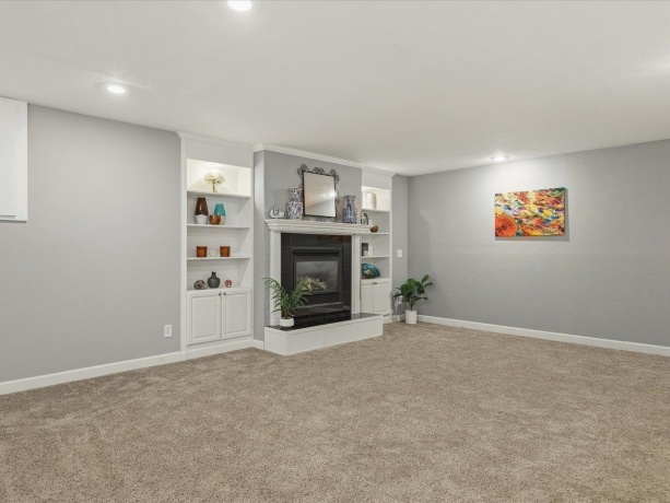 5565 River Run, BELVIDERE, Illinois 61008, 5 Bedrooms Bedrooms, ,3 BathroomsBathrooms,House,For Sale,River Run,202600499