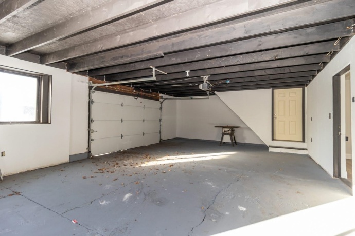 7604 2nd, MACHESNEY PARK, Illinois 61115, 4 Bedrooms Bedrooms, ,3 BathroomsBathrooms,House,For Sale,2nd,202600502