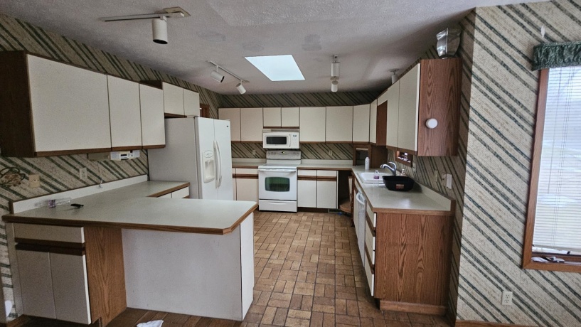 4106 Eaton, ROCKFORD, Illinois 61108, 4 Bedrooms Bedrooms, ,2 BathroomsBathrooms,House,For Sale,Eaton,202600503