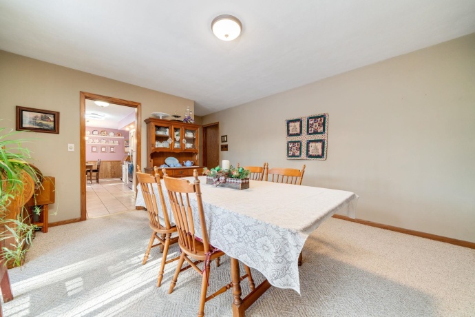 4307 Tallwood, ROCKFORD, Illinois 61114, 3 Bedrooms Bedrooms, ,3 BathroomsBathrooms,House,For Sale,Tallwood,202600509