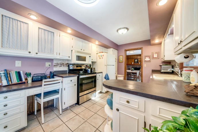 4307 Tallwood, ROCKFORD, Illinois 61114, 3 Bedrooms Bedrooms, ,3 BathroomsBathrooms,House,For Sale,Tallwood,202600509