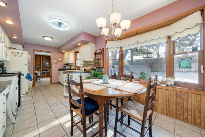 4307 Tallwood, ROCKFORD, Illinois 61114, 3 Bedrooms Bedrooms, ,3 BathroomsBathrooms,House,For Sale,Tallwood,202600509