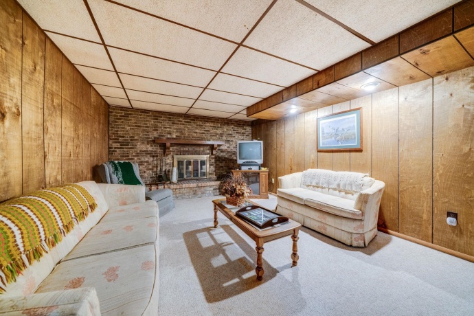 4307 Tallwood, ROCKFORD, Illinois 61114, 3 Bedrooms Bedrooms, ,3 BathroomsBathrooms,House,For Sale,Tallwood,202600509