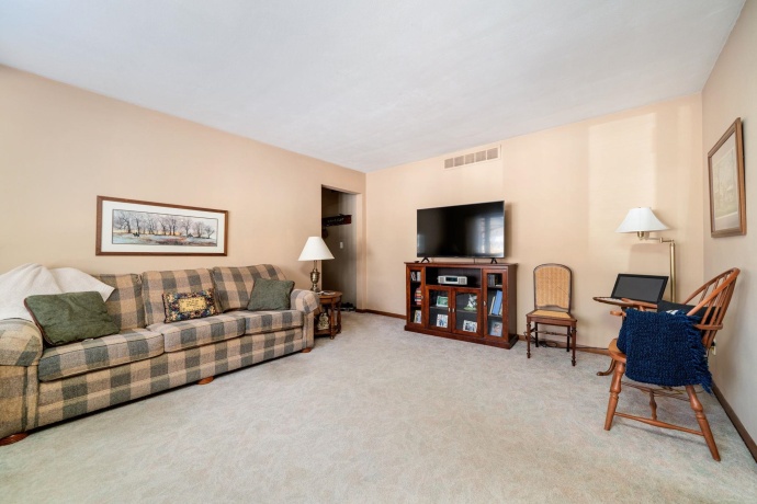 4307 Tallwood, ROCKFORD, Illinois 61114, 3 Bedrooms Bedrooms, ,3 BathroomsBathrooms,House,For Sale,Tallwood,202600509