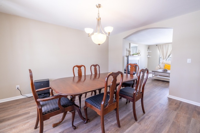 4698 Squaw Valley, LOVES PARK, Illinois 61111, 4 Bedrooms Bedrooms, ,2 BathroomsBathrooms,House,For Sale,Squaw Valley,202600512