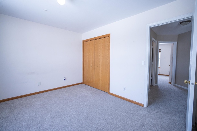 4698 Squaw Valley, LOVES PARK, Illinois 61111, 4 Bedrooms Bedrooms, ,2 BathroomsBathrooms,House,For Sale,Squaw Valley,202600512